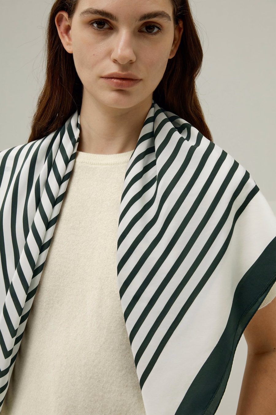 Foulard in Seta con Motivo Mid-Century