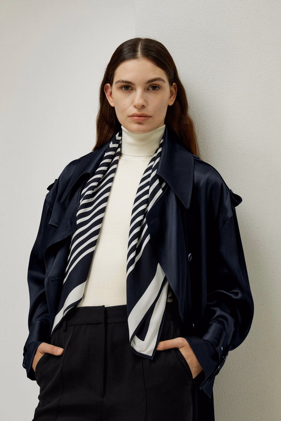 Foulard in Seta con Motivo Mid-Century