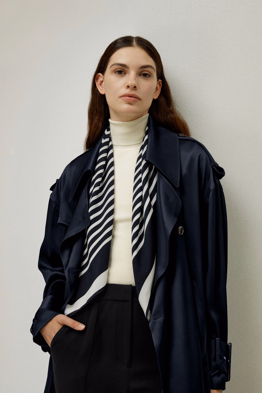 Foulard in Seta con Motivo Mid-Century