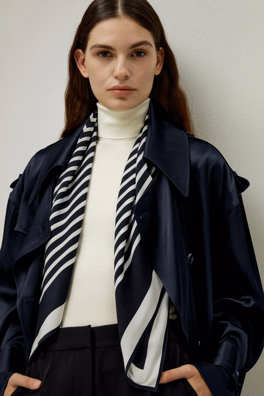 Foulard in Seta con Motivo Mid-Century