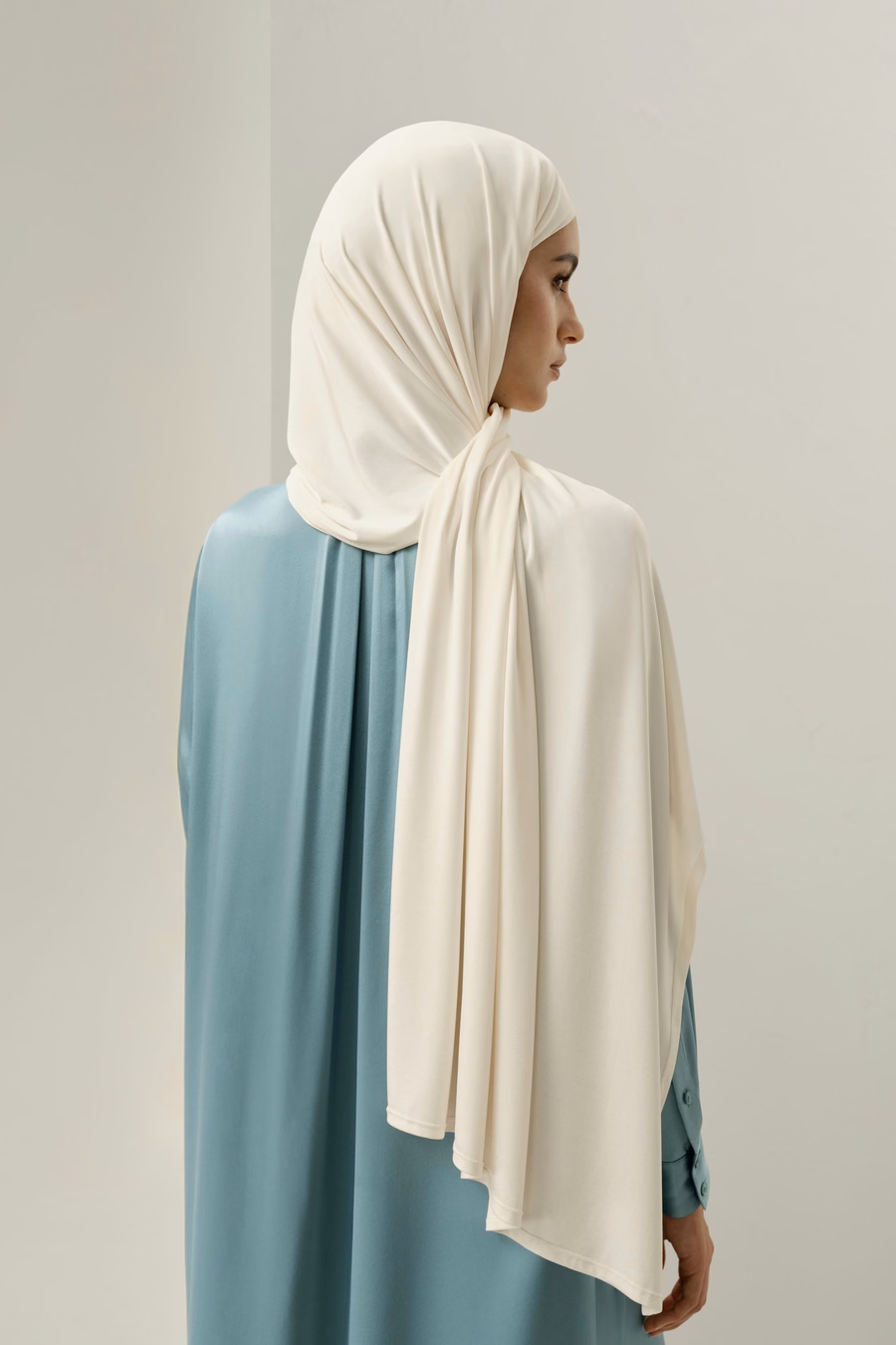 Hijab in Jersey di Seta e Viscosa