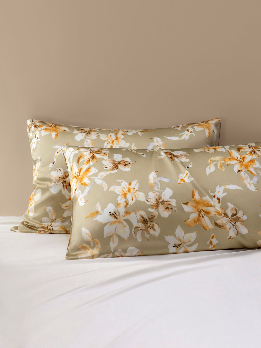 Set di Biancheria da Letto Coordinate in Seta Aurea Flow