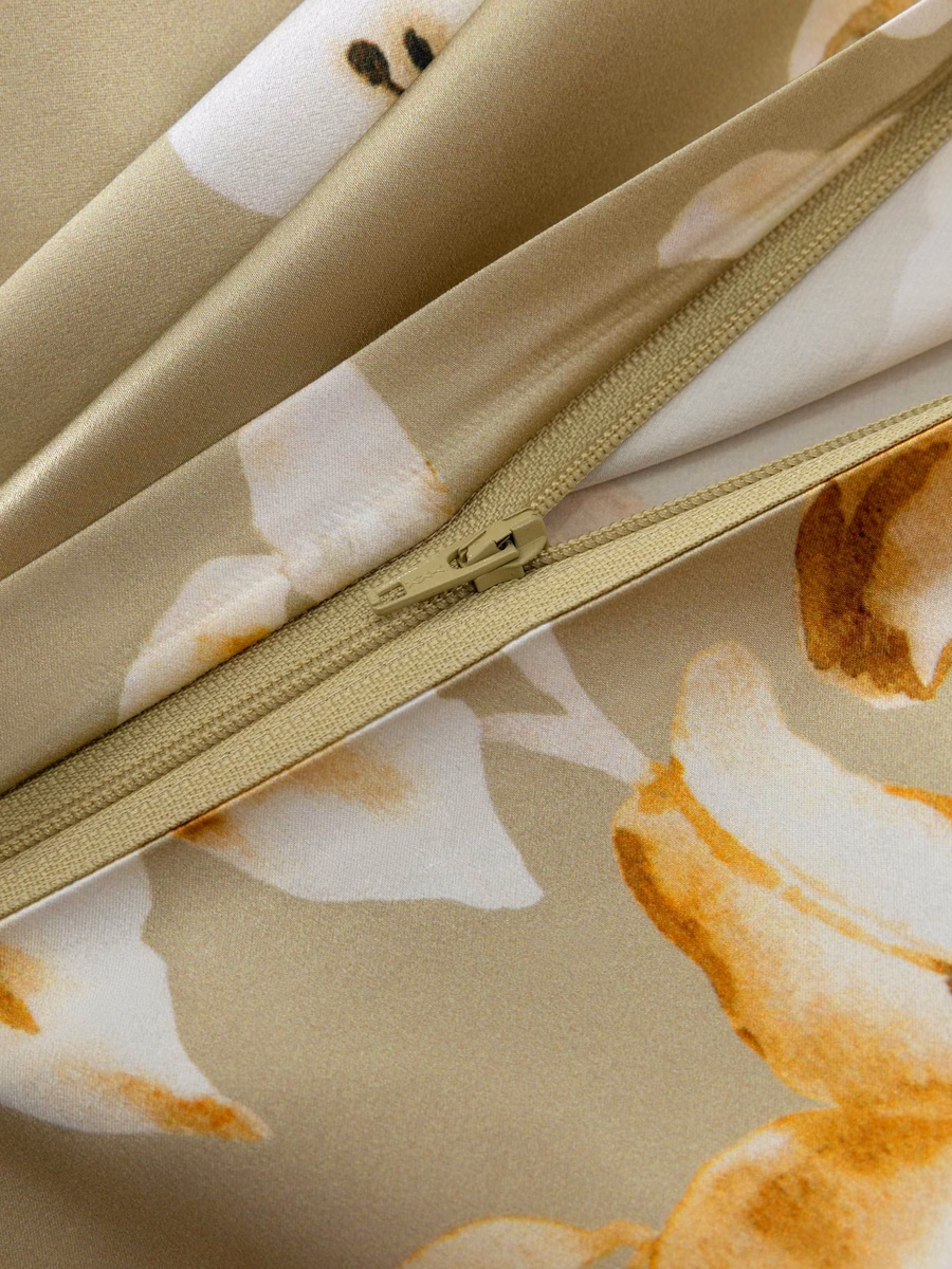 Set di Biancheria da Letto Coordinate in Seta Aurea Flow