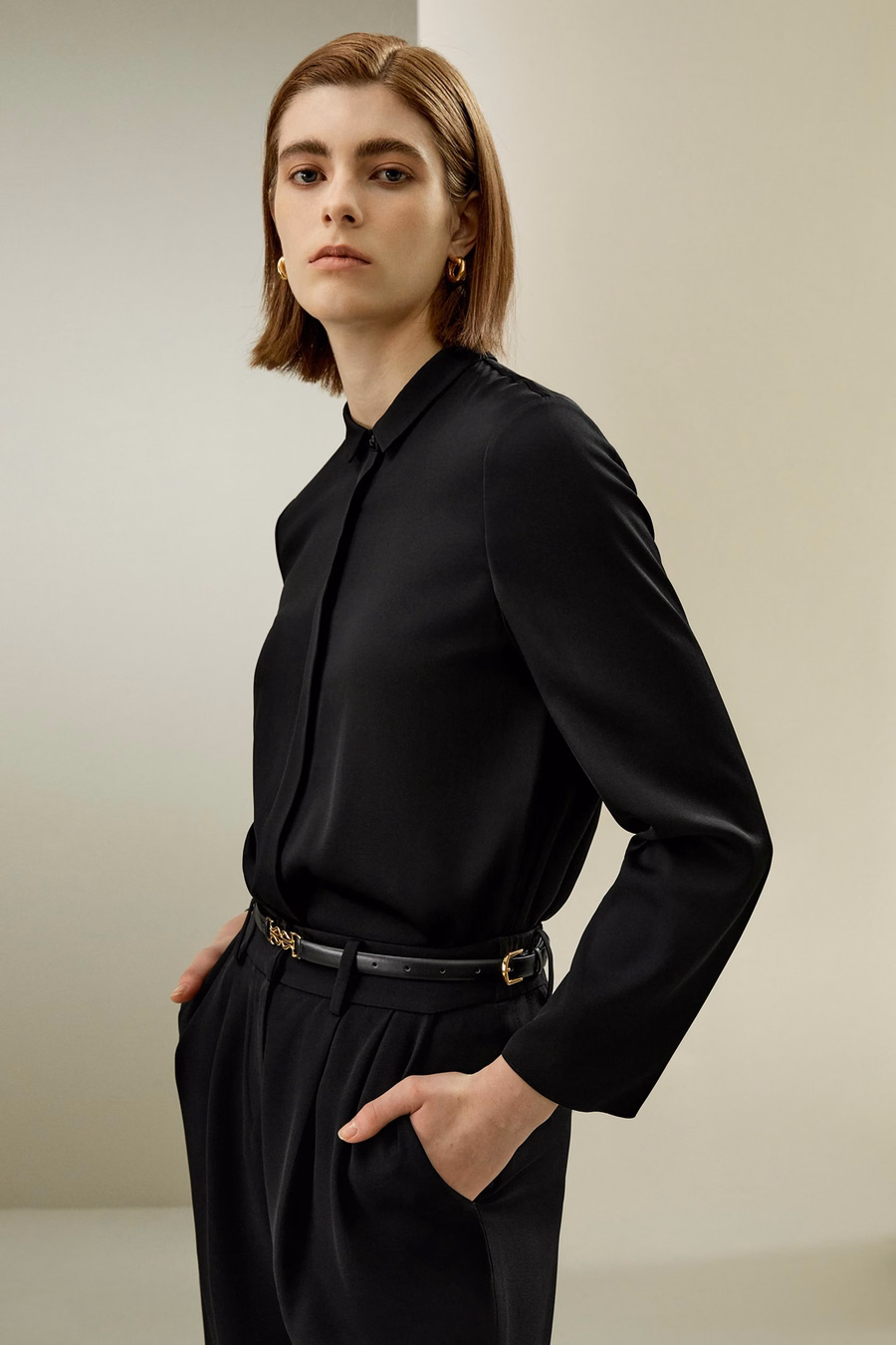 Camicia in Seta con Colletto Classico