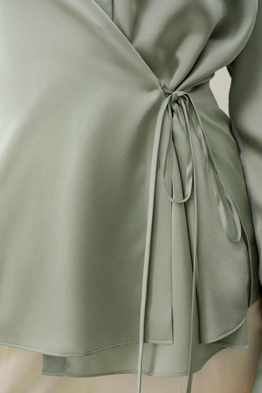 Camicia in seta charmeuse convertibile