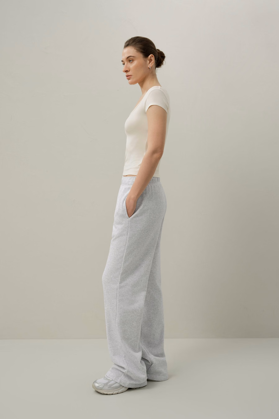 T-shirt con scollatura a V di Jersey di Seta Breeze