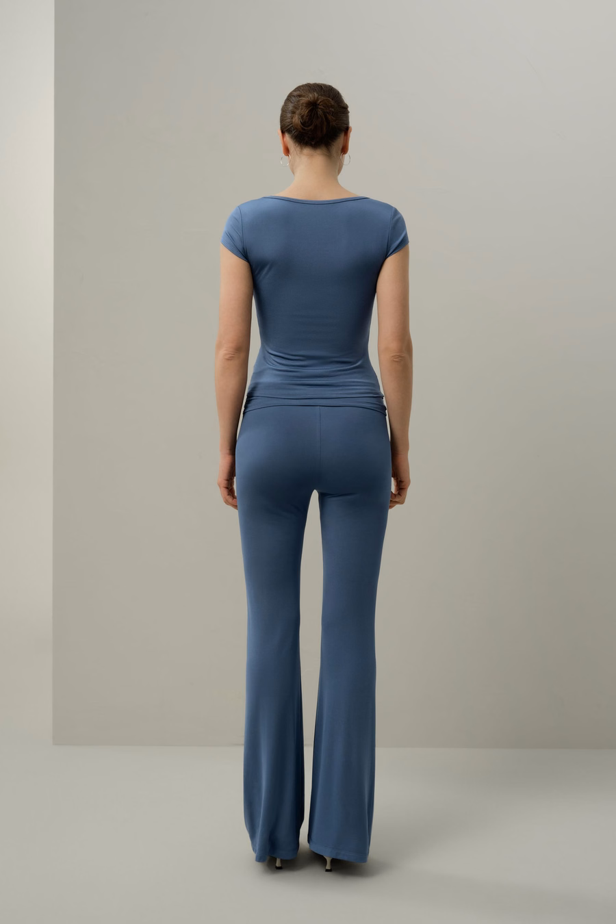 T-shirt con scollatura a V di Jersey di Seta Breeze