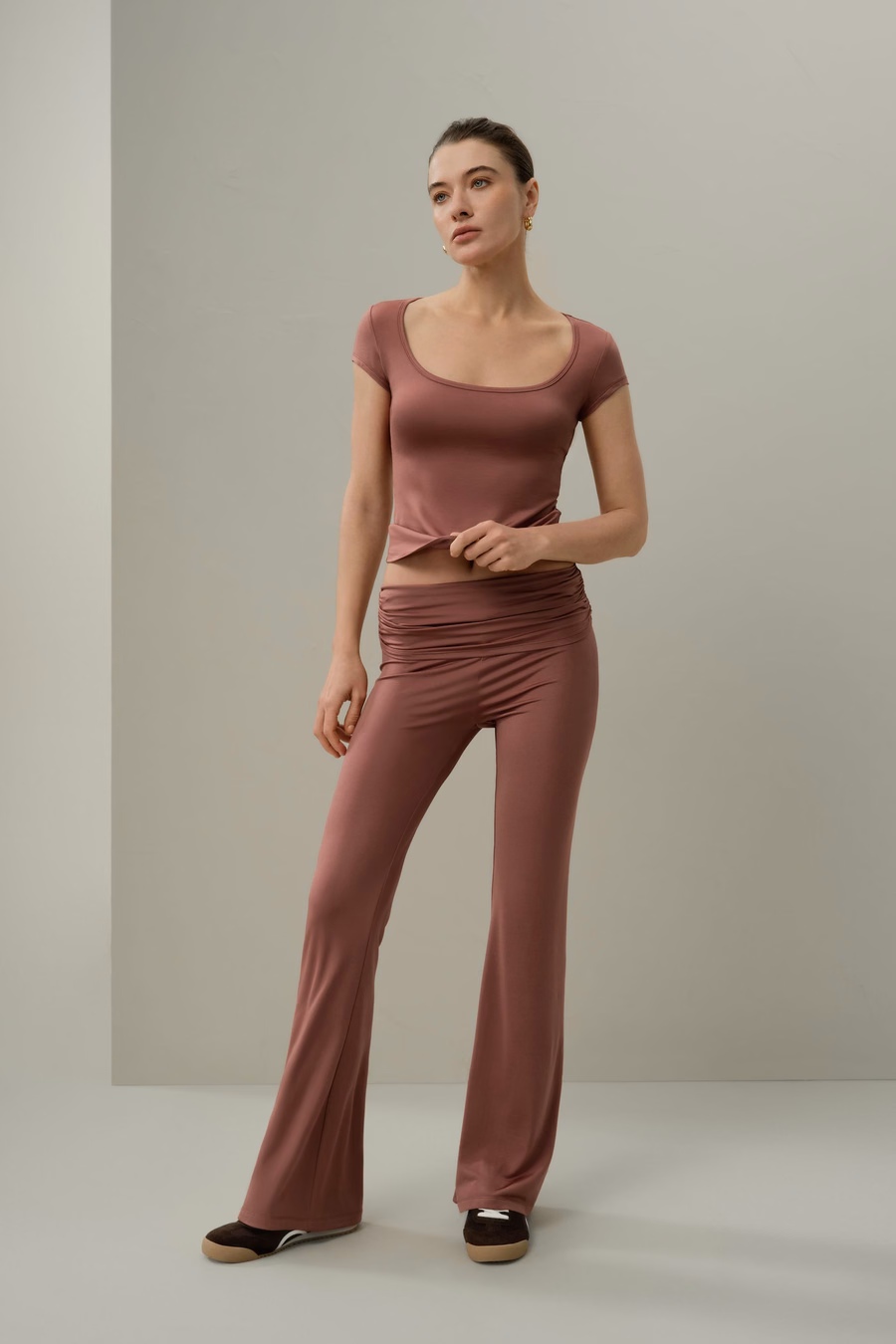 T-shirt con scollatura a V di Jersey di Seta Breeze