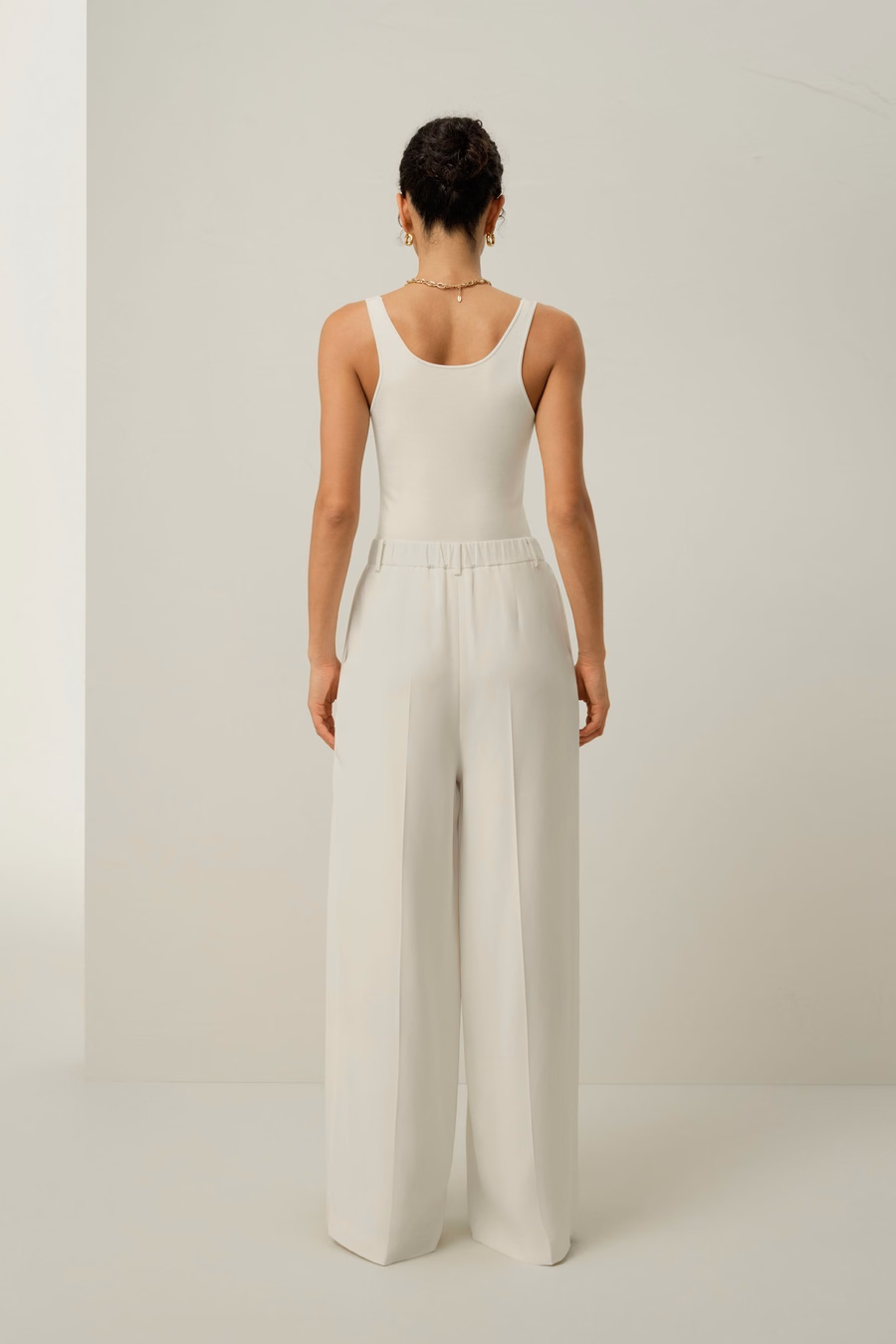 Pantaloni larghi in seta crepe