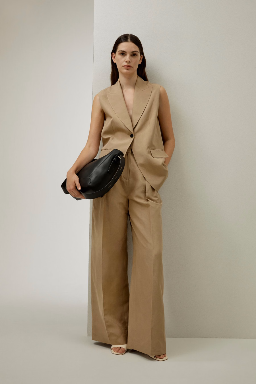 Blazer Senza Maniche con Bottone Singolo