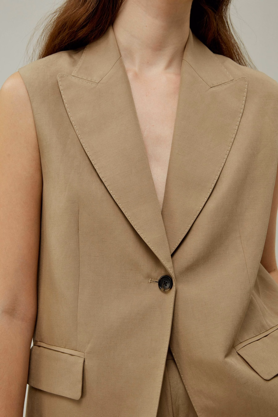 Blazer Senza Maniche con Bottone Singolo