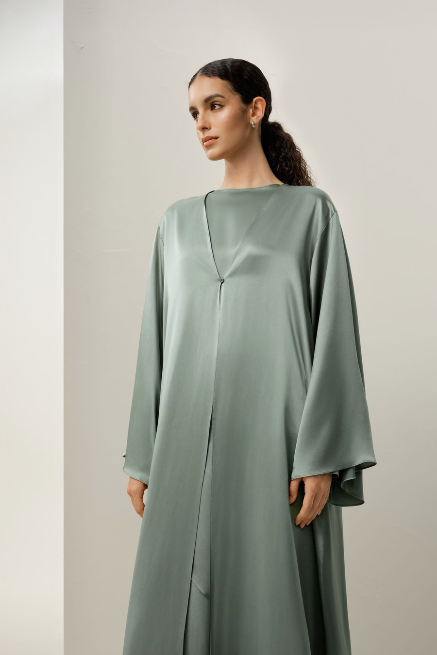 Abaya in Seta Charmeuse
