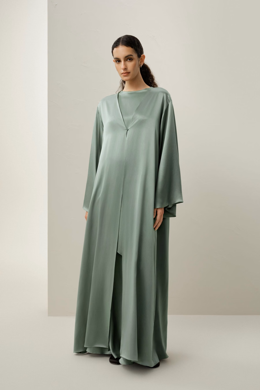 Abaya in Seta Charmeuse