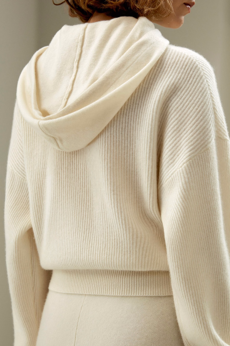 Eshe 2-in-1 Cashmere Staccabile Hoodie
