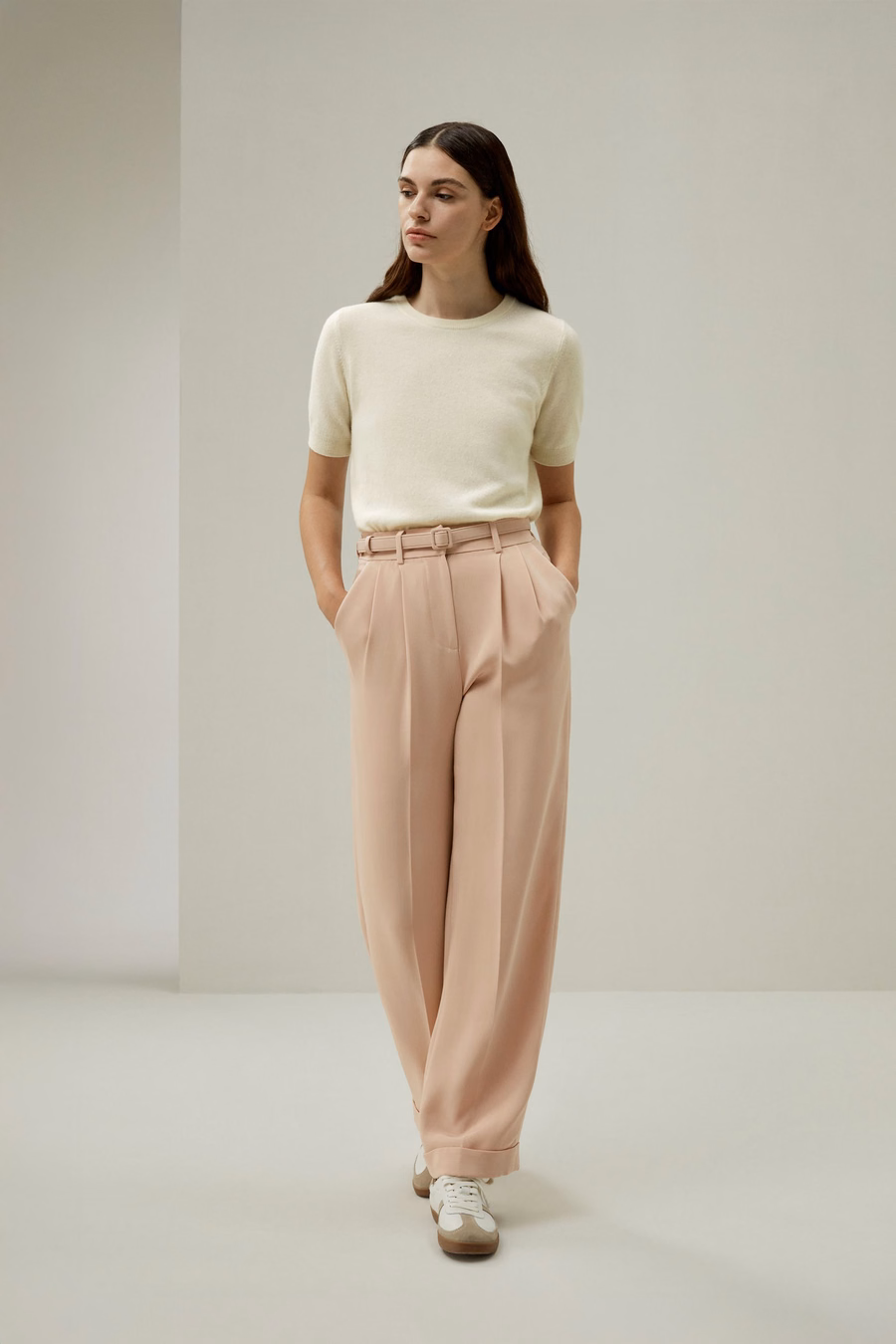 Pantaloni dritti in seta colore rosa mogano