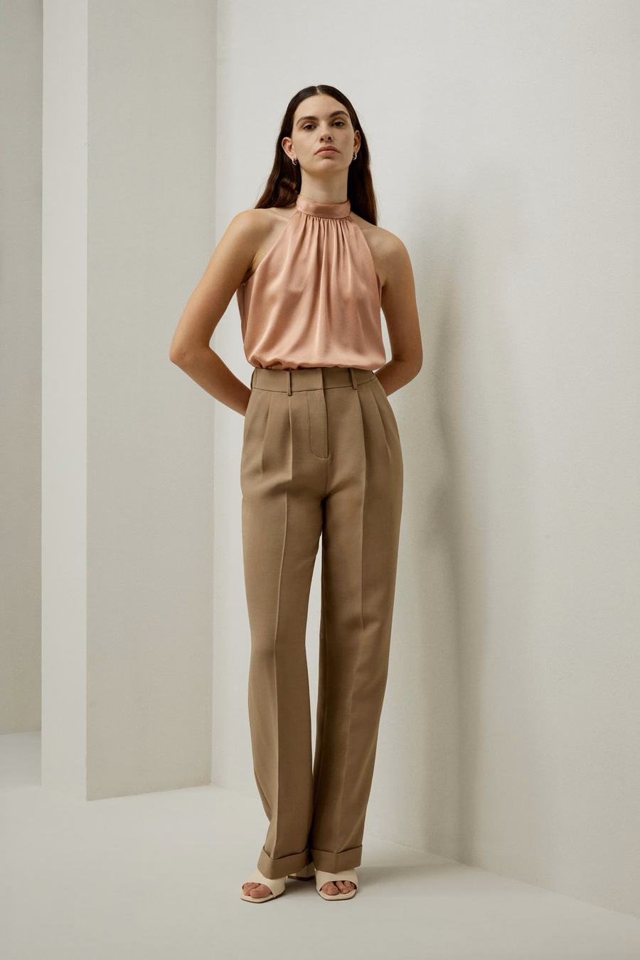 Top halter in seta Graceful Breeze