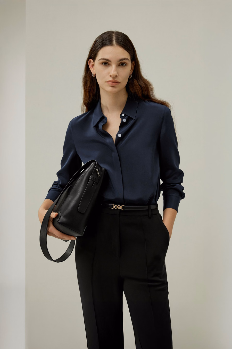 Bluza in Seta con Bottoni Elegante