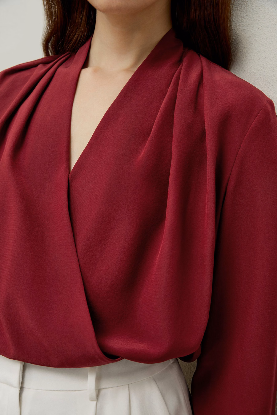 Blusa a maniche lunghe in Crêpe de Chine di seta