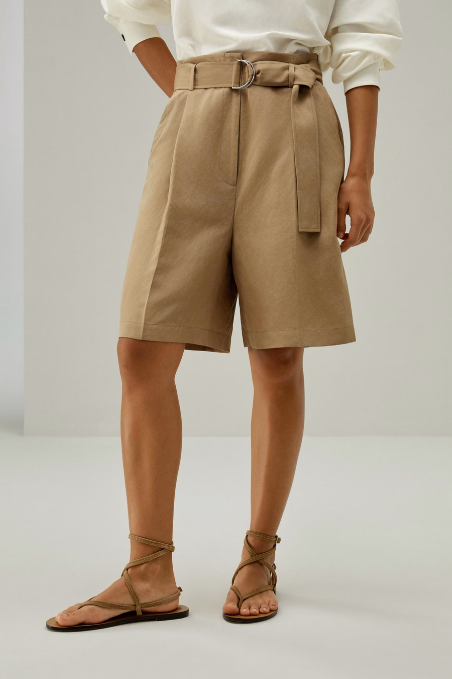 Shorts Bermuda in Mistura di Seta e Lino Chic