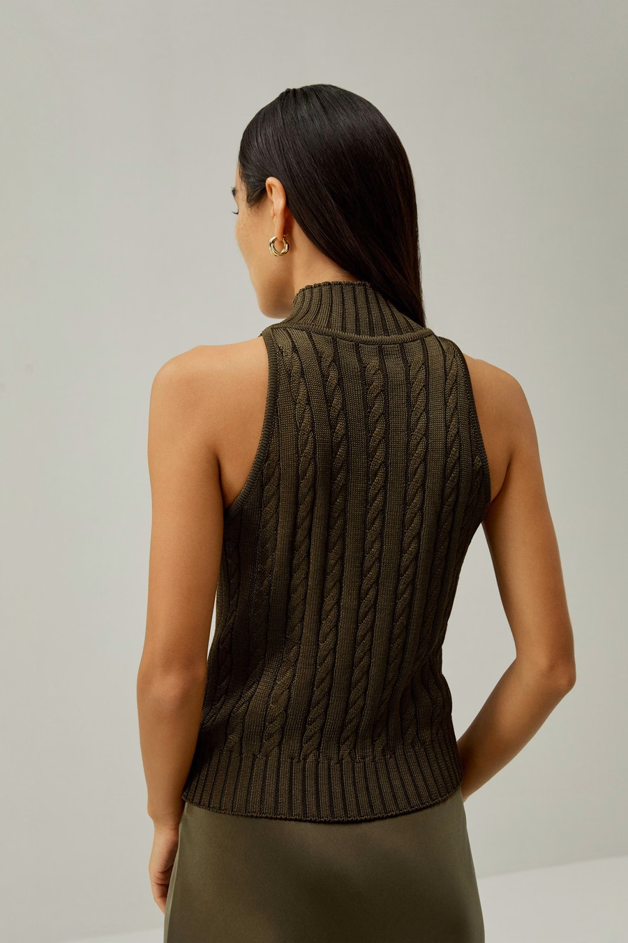 Top Senza Maniche a Collo Alto in Maglia Cable-Knit Classica