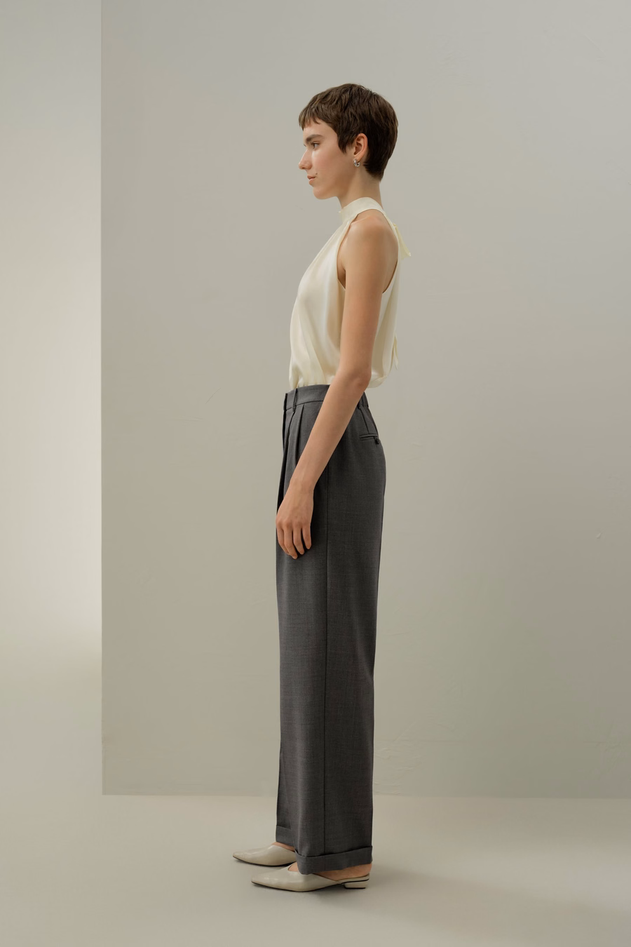 Pantaloni dritti in lana e seta