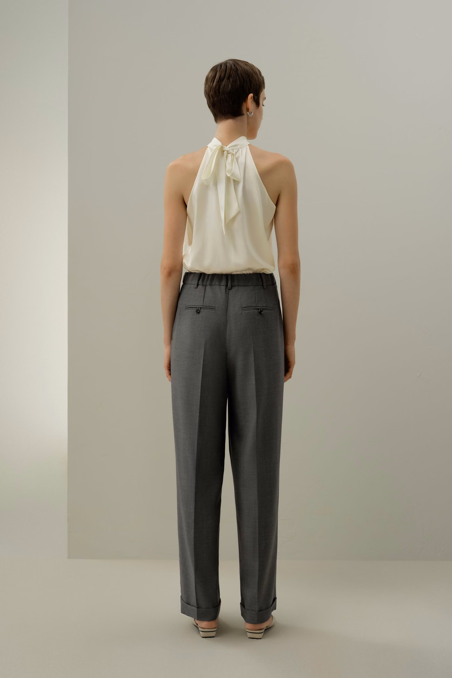 Pantaloni dritti in lana e seta