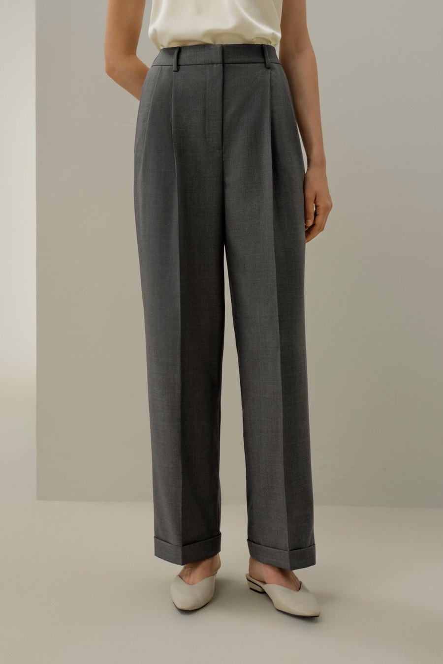 Pantaloni dritti in lana e seta