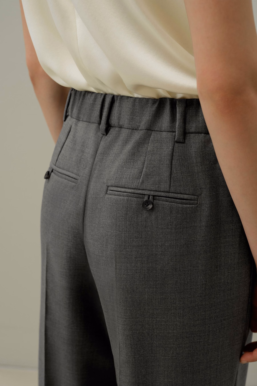 Pantaloni dritti in lana e seta