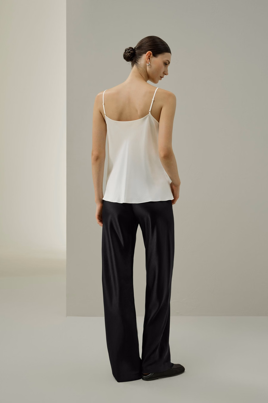 Camisola in seta con pizzo