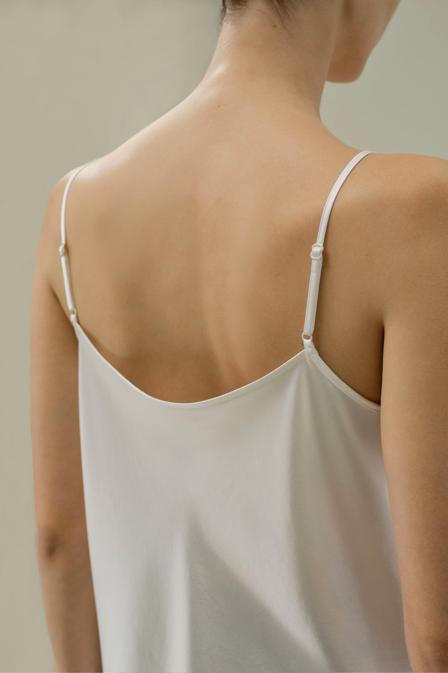 Camisola in seta con pizzo