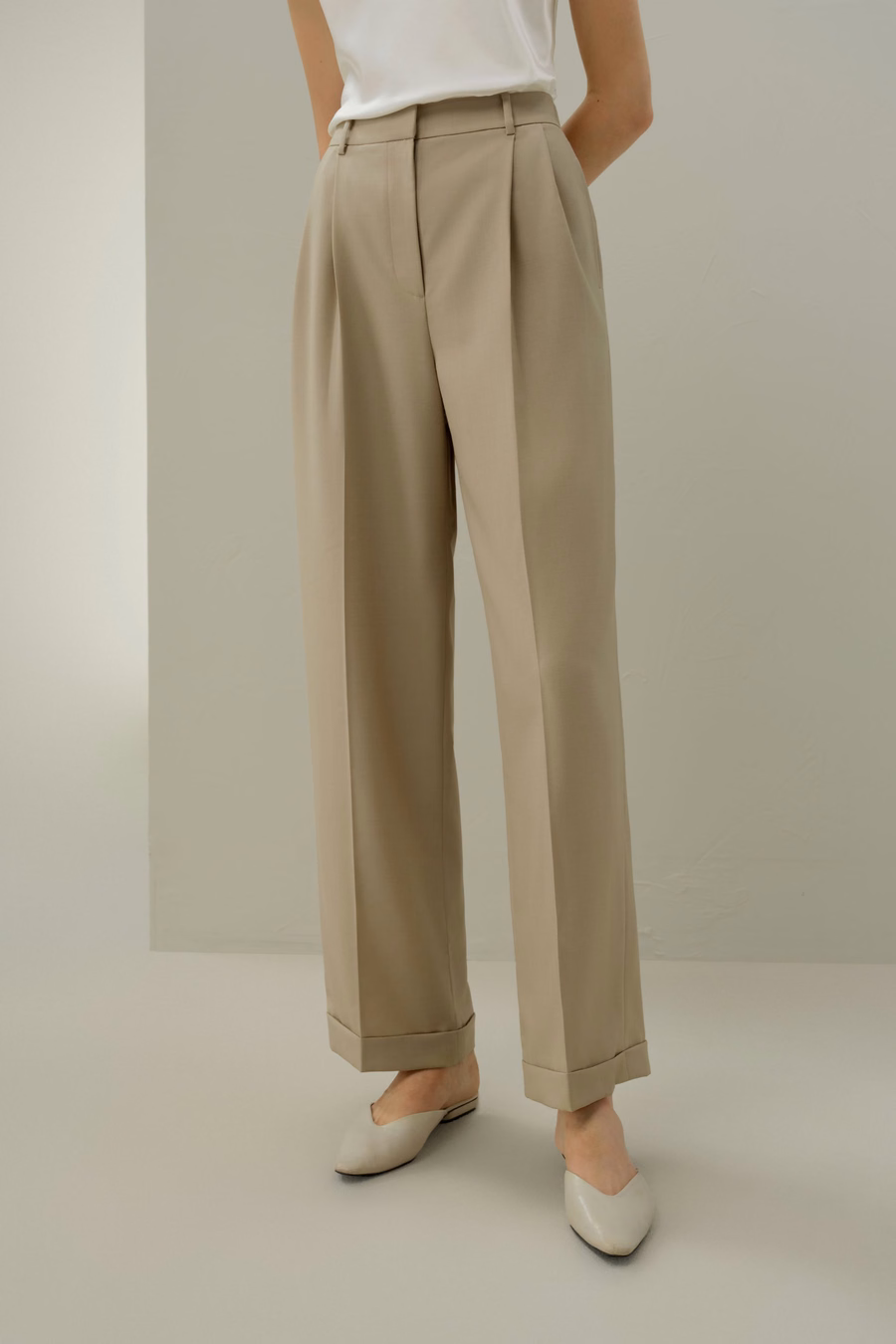 Pantaloni dritti in lana e seta