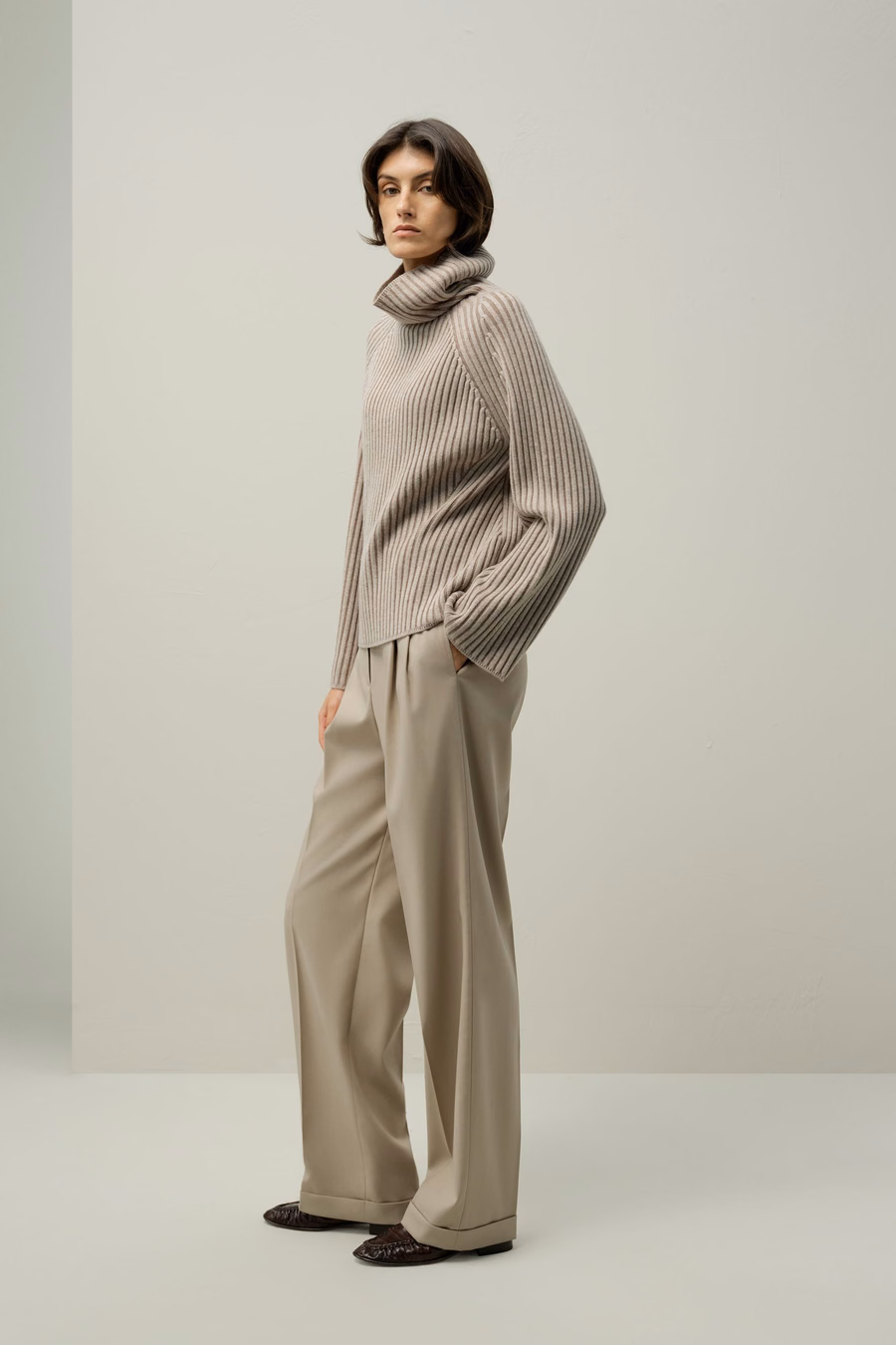 Maglione girocollo in misto lana e cashmere