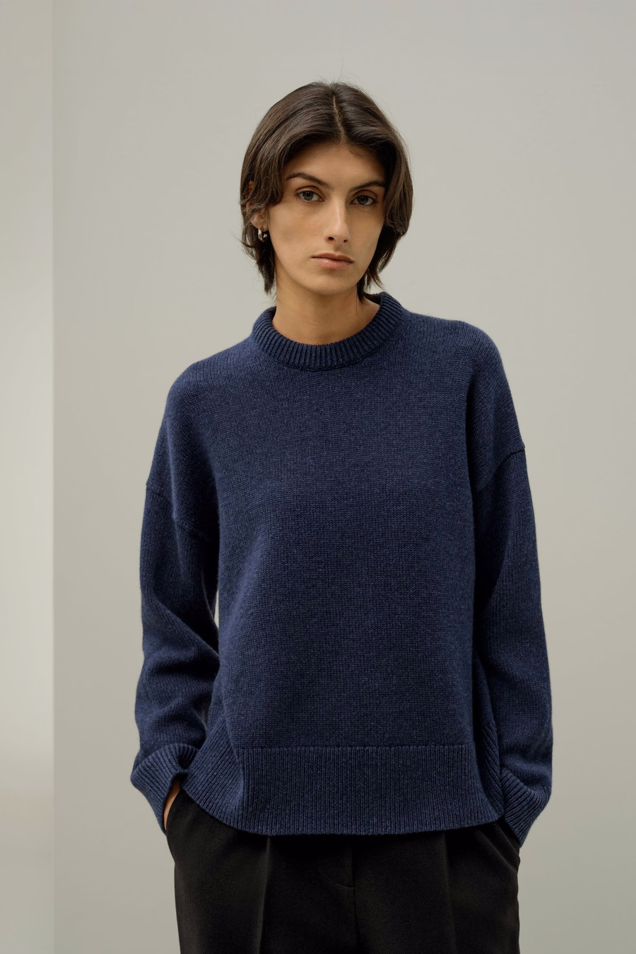 Maglione in Lana-Cashmere con Collo Rotondo Oversized