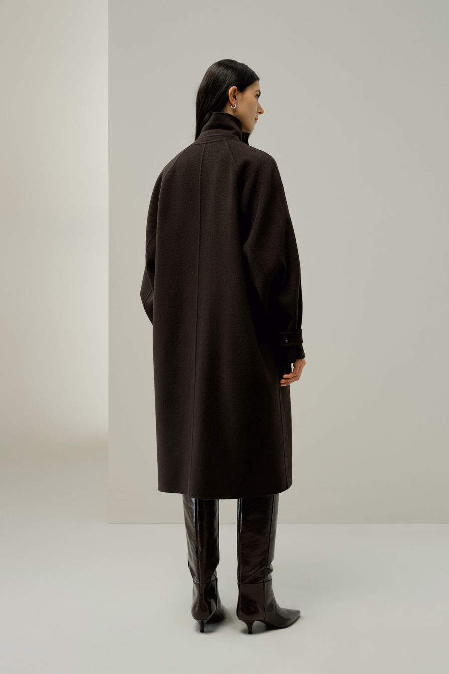 Cappotto in seta-lana doppio faccia sovradimensionato