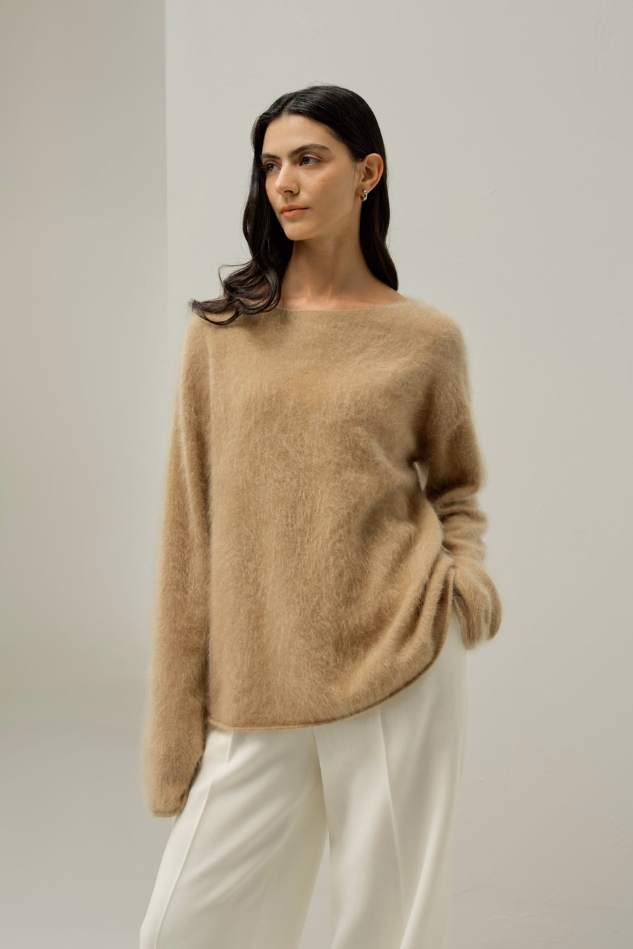 Maglione in cashmere spazzolato con scollo a barca