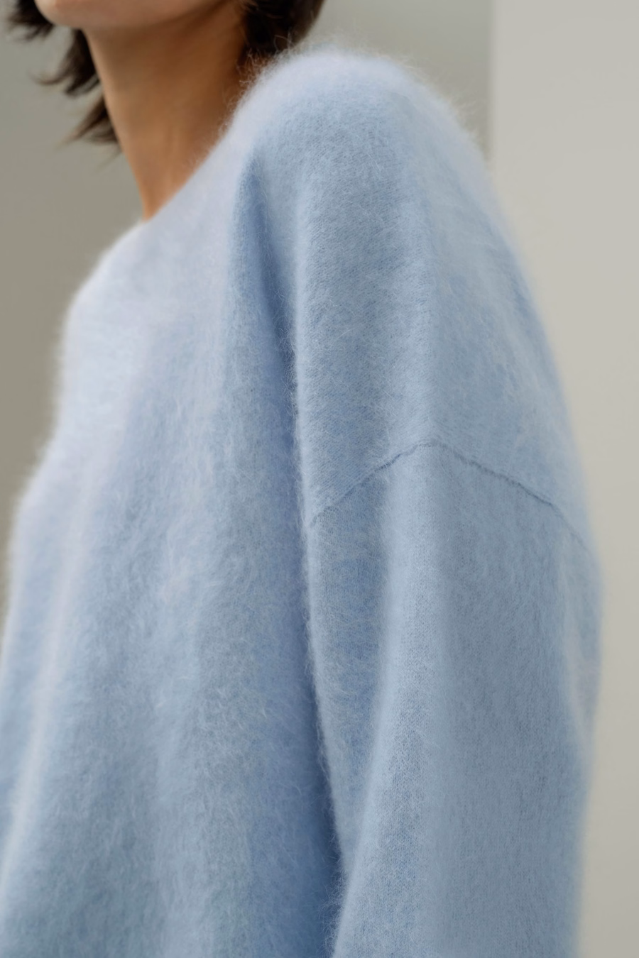 Pull in cashmere con spalla drop relaxed