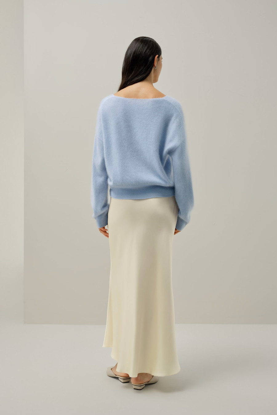 Pull in cashmere con scollo a V spazzolato