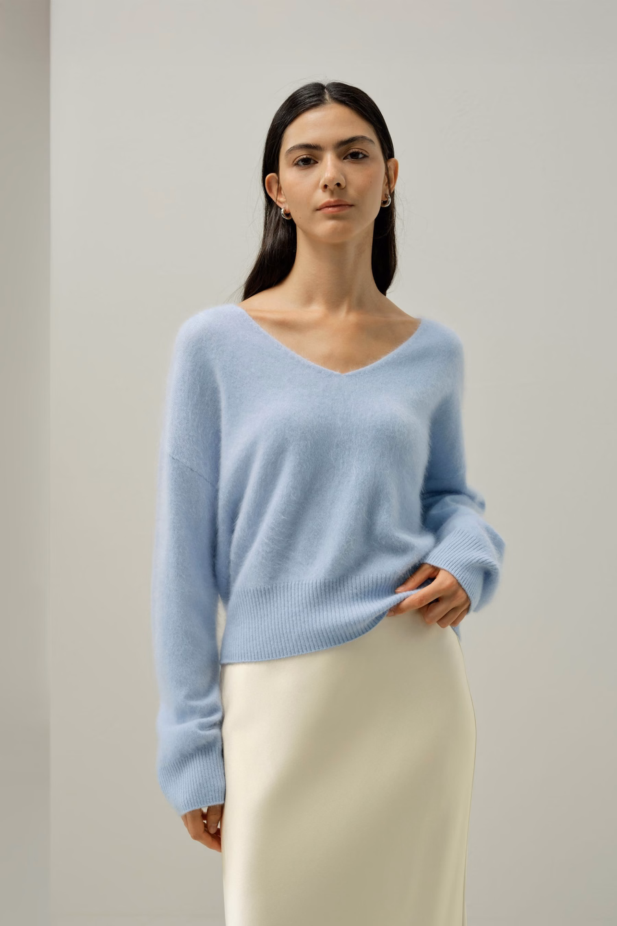 Pull in cashmere con scollo a V spazzolato