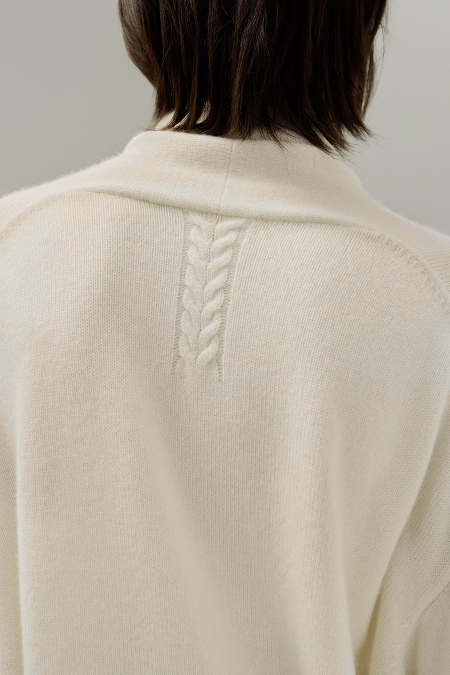 Cardigan avvolgente in cashmere per il tempo libero