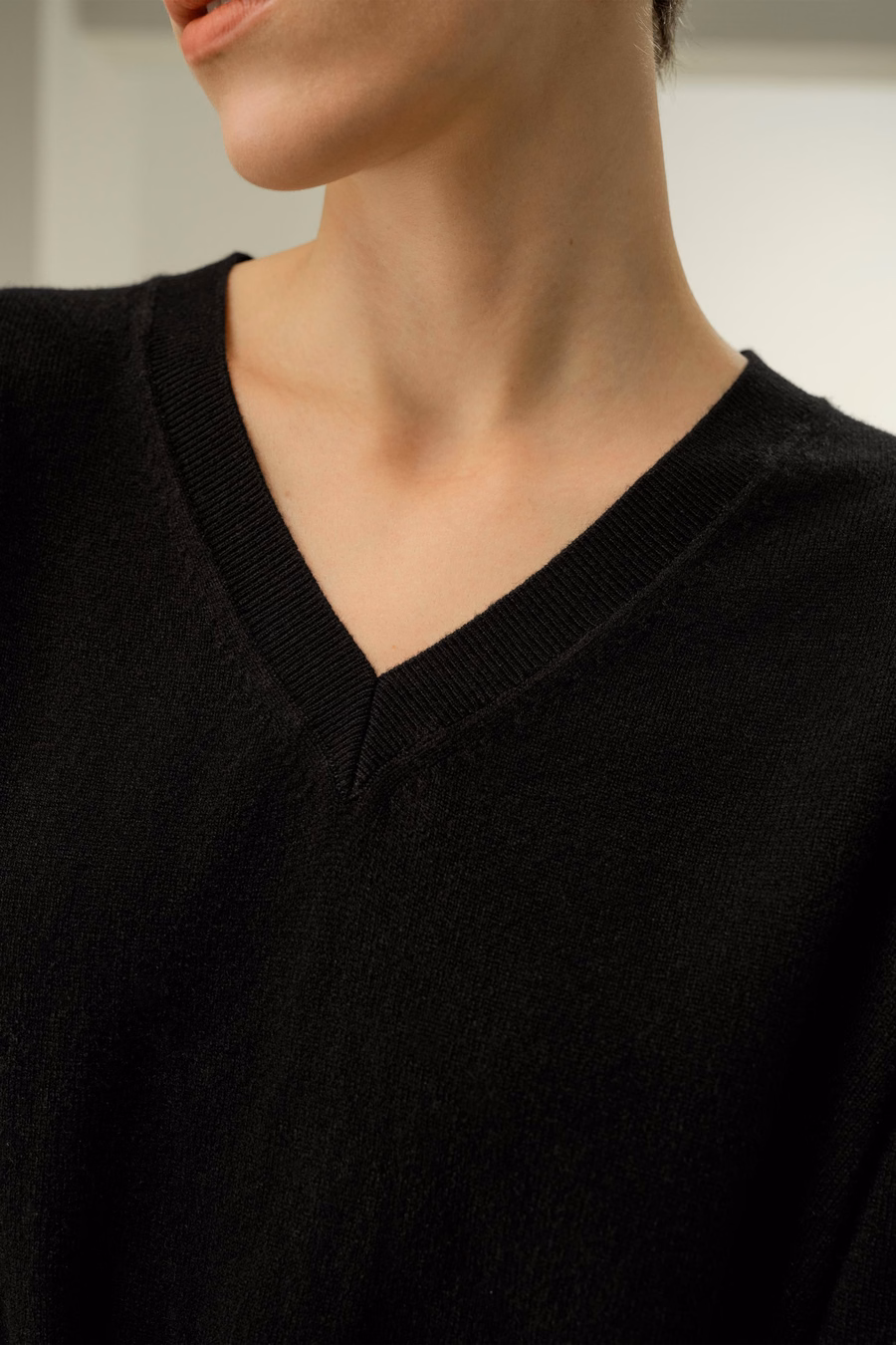 Maglione in cashmere per bambini a scollo a V