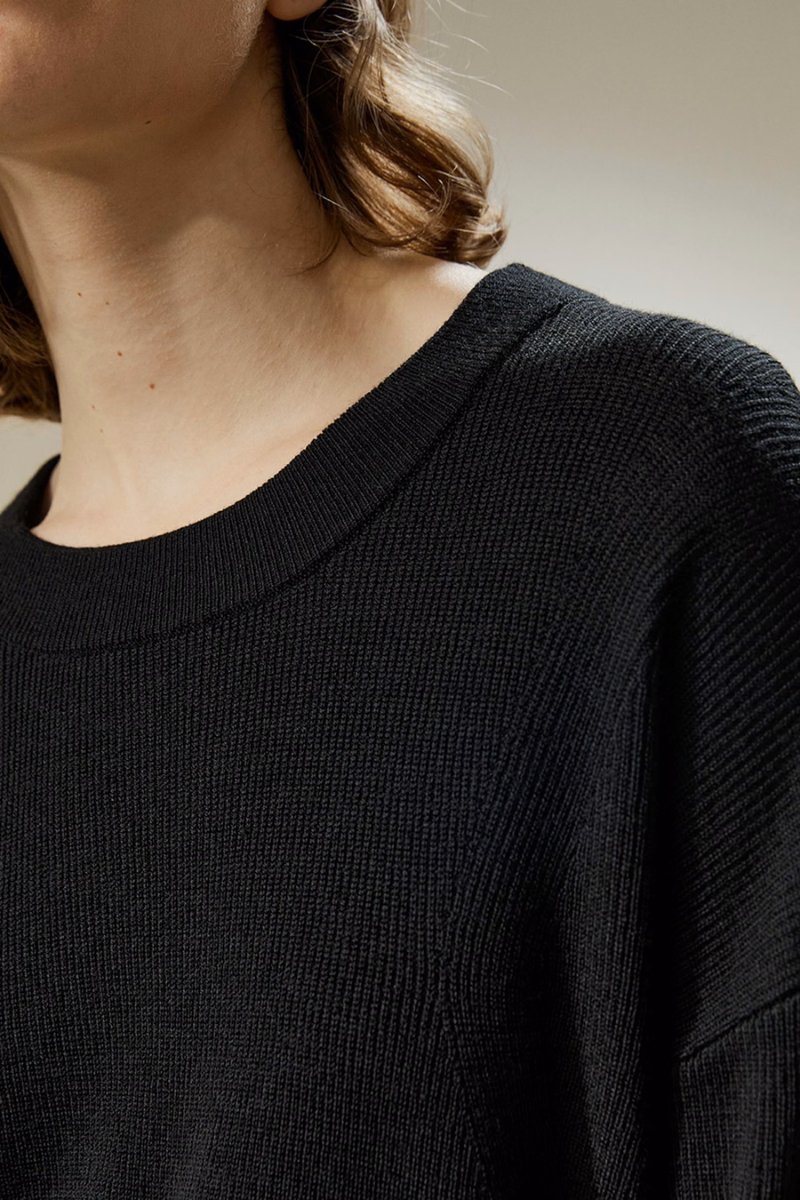 Maglione girocollo in ultrafine lana Merino