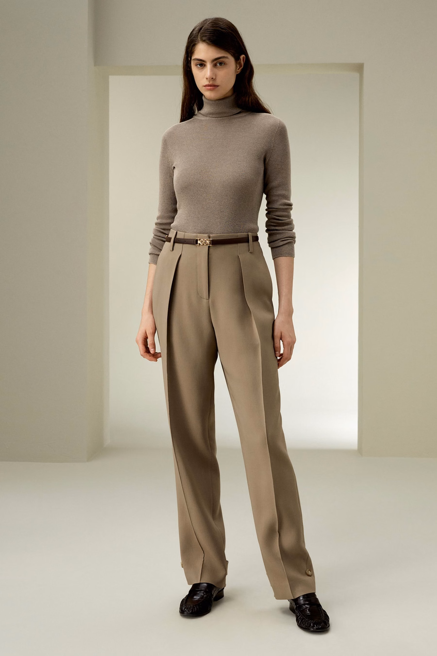 Maglione a collo alto in misto seta e cashmere senza cuciture