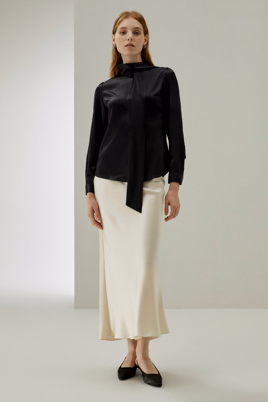 Donna Blusa in Seta con Fiocco