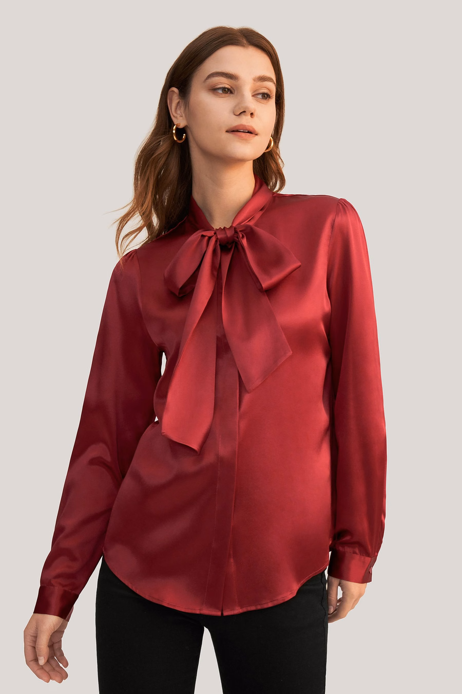 Donna Blusa in Seta con Fiocco