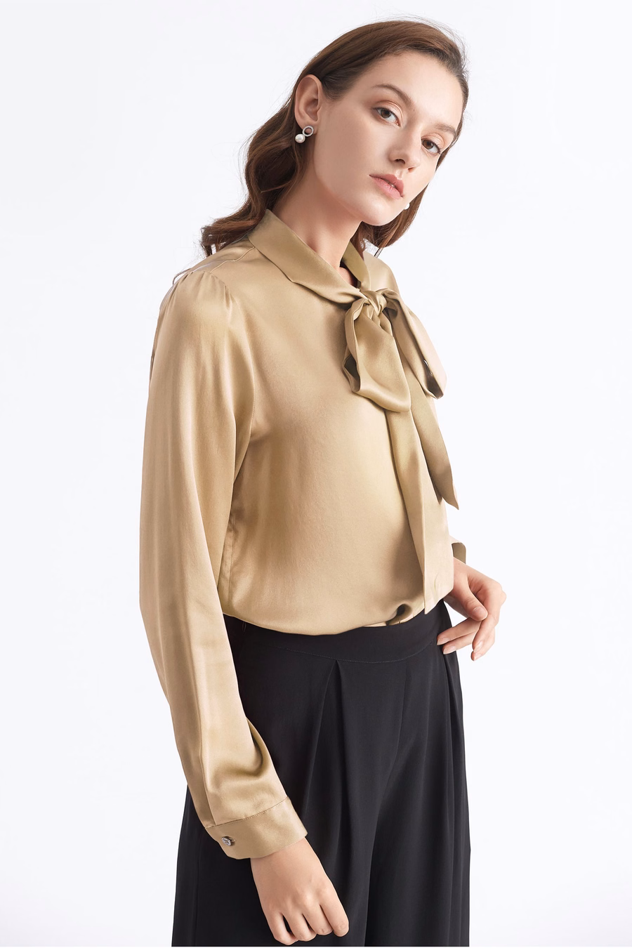 Donna Blusa in Seta con Fiocco
