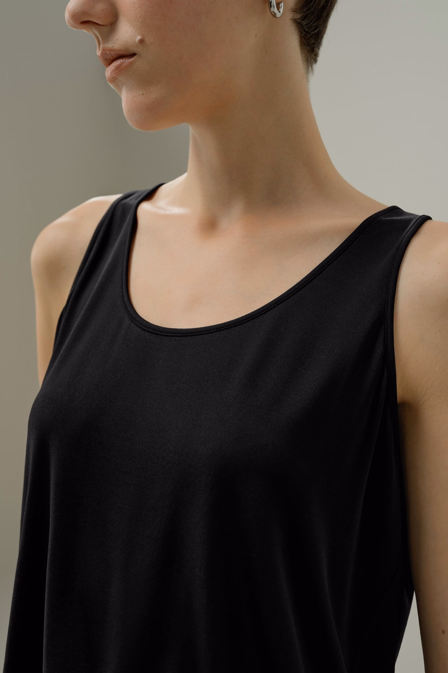 Top a Girocollo in Jersey di Seta Breeze
