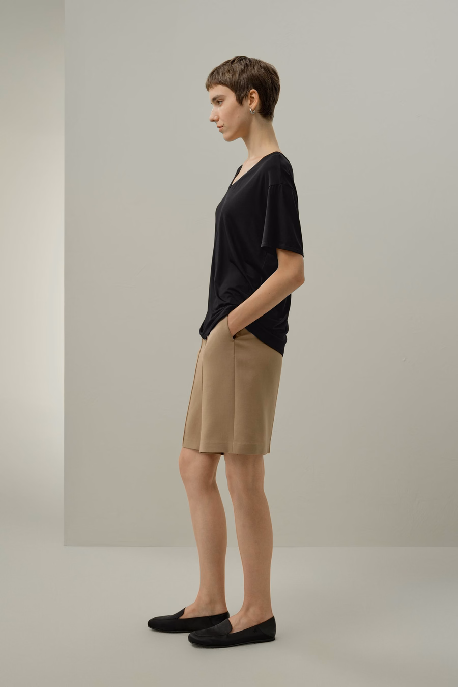 Maglietta Basic a V in Jersey di Seta Breeze