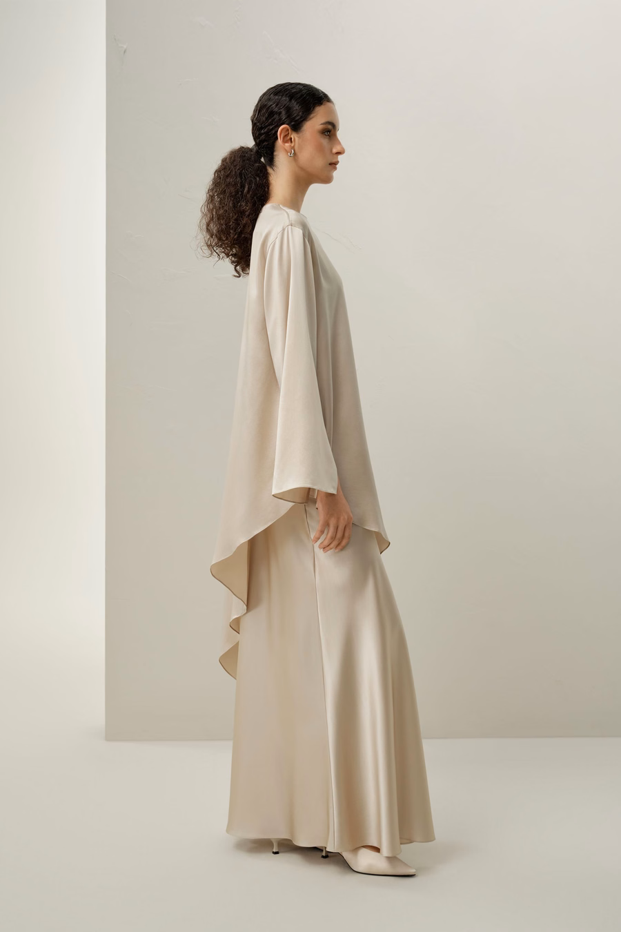 Gonna Maxi A-Line in Seta Charmeuse