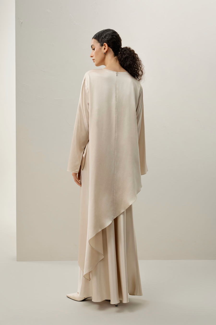 Gonna Maxi A-Line in Seta Charmeuse