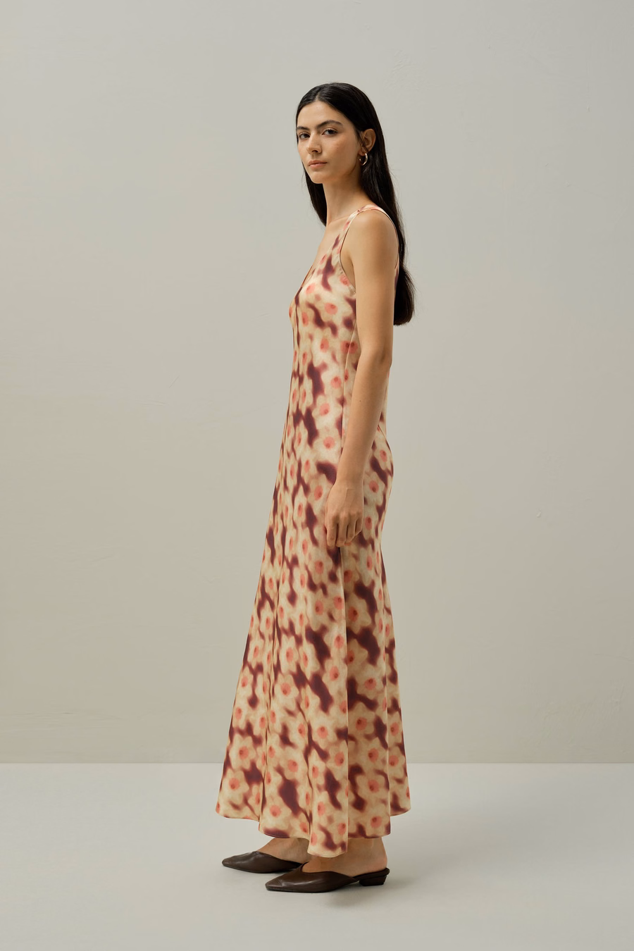 Vestito Profondo a Collo a U - Realizzato con Tessuto Liberty